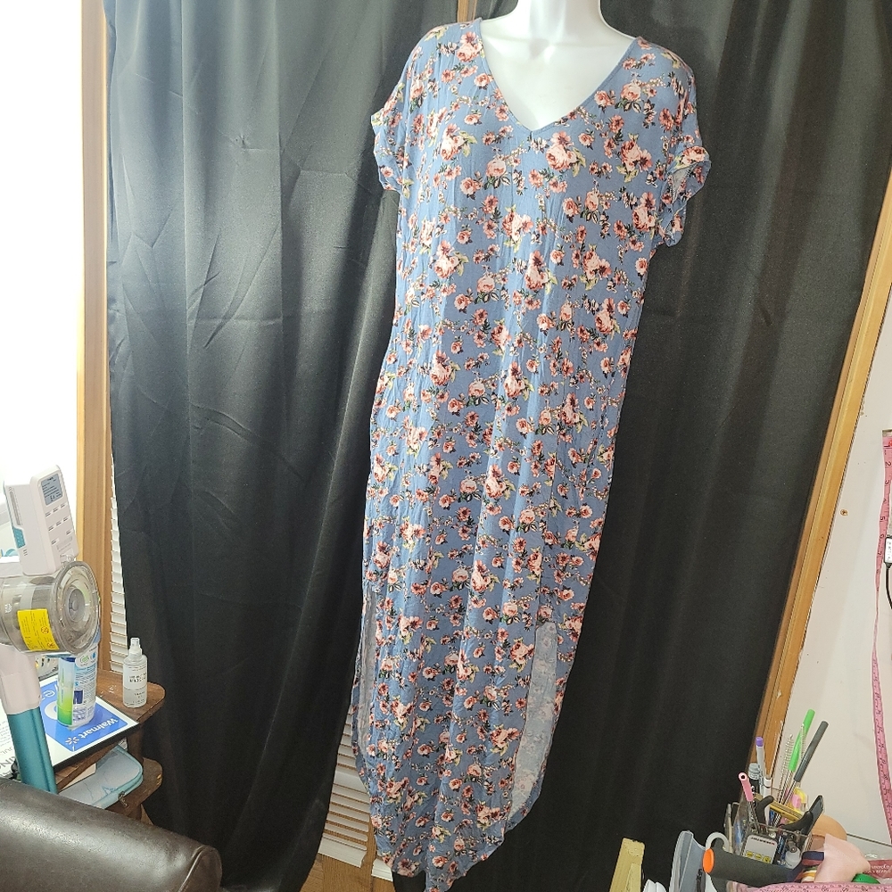 C Y FASHION (Size S) Floor length maternity dress with pockets and short slits